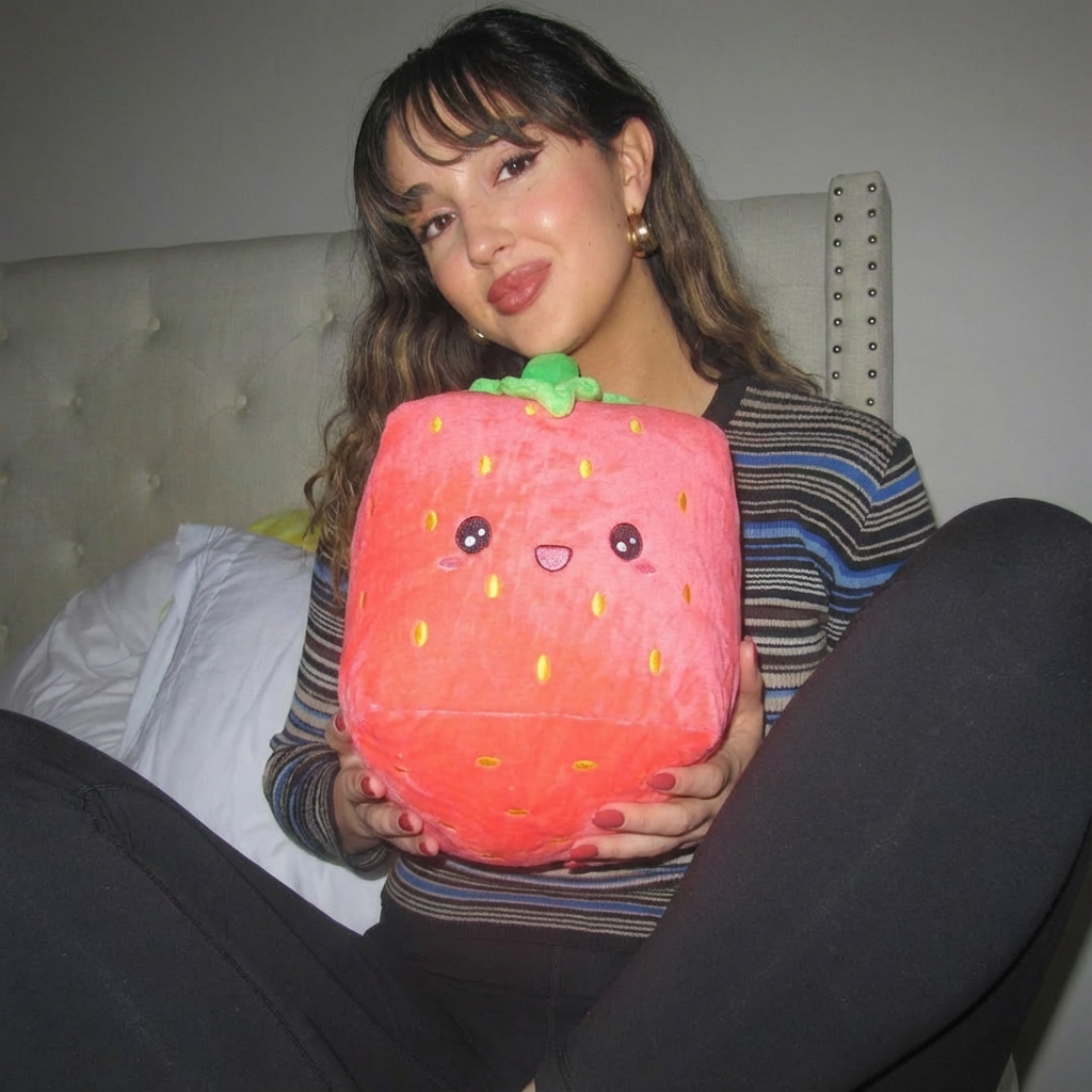 Ichigo Cube Plush (Strawberry)